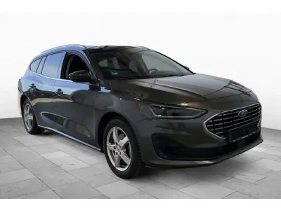Gebraucht Ford Focus Titanium X 120 PS (88 kW) 2022 Magnetic (metallic) Kombi