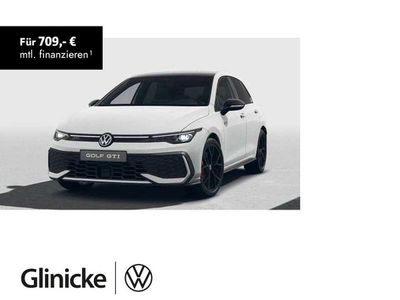 Pure white uni Neu 2025 VW Golf VIII GTI Limousine | 53.880 € (Teuer)