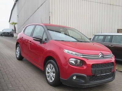 Rot Gebraucht 2018 Citroën C3 Feel Van / Kleinbus | 8.970 € (Guter Preis)
