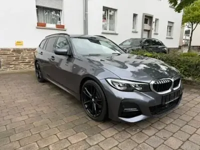 Gebraucht BMW 320 M Sport 190 PS (139 kW) 2020 Grau Limousine