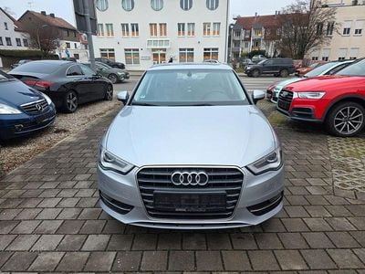 Gebraucht Audi A3 Ambiente 125 PS (91 kW) 2015 Silber Limousine