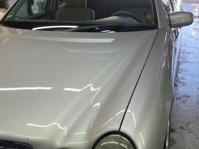 Mercedes E220