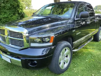 Gebraucht Dodge Ram 349 PS (256 kW) 2008 Schwarz Pickup