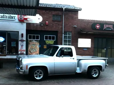 Gebraucht Chevrolet C10 300 PS (220 kW) 1973 Silber