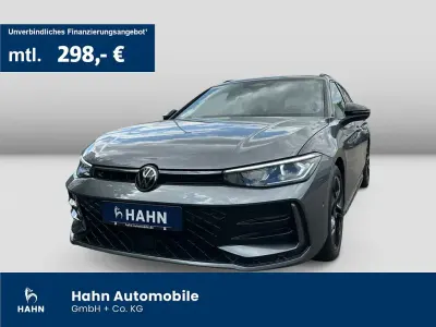Gebraucht VW Passat Style 150 PS (110 kW) 2025 Diabasgrau metallic Kombi