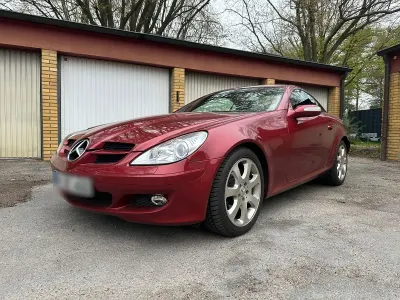Second-hand Mercedes SLK350 AMG 272 CP (200 kW) 2005 Roșu Cabrio