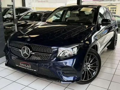 Gebraucht Mercedes GLC300 AMG line 245 PS (180 kW) 2018 Cavansitblau  metalliclack SUV