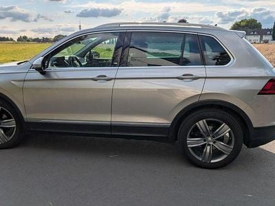 Silber Gebraucht 2017 VW Tiguan Sound SUV | 16.750 € (Teuer)