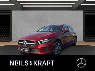 Gebraucht Mercedes A200 Progressive 163 PS (119 kW) 2020 Rot Limousine