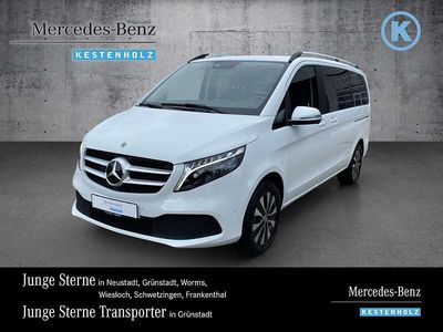 Bergkristallweiß Gebraucht 2023 Mercedes V250 Edition Van / Kleinbus | 62.490 € (Fairer Preis)