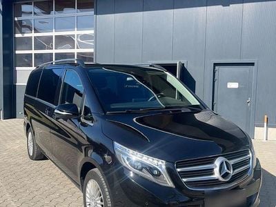 Gebraucht Mercedes V250 Avantgarde Edition 190 PS (139 kW) 2016 Schwarz Van / Kleinbus