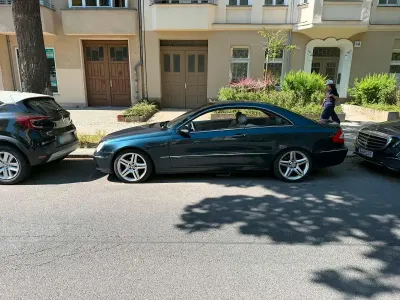 Gebraucht Mercedes CLK320 218 PS (160 kW) 2003 Coupé