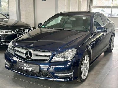 Usata Mercedes C180 AMG 156 CV (114 kW) 2012 Blu Coupé