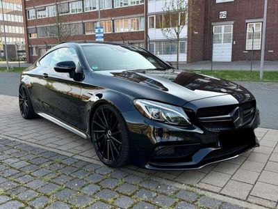 Mercedes C63 AMG