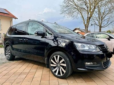 Gebraucht VW Sharan Highline 177 PS (130 kW) 2019 Schwarz Van / Kleinbus