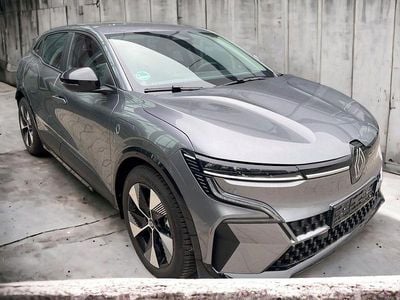 Gebraucht Renault Mégane Equilibre 96 kW (131 PS) 2022 Grau Limousine