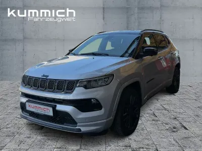 Gebraucht Jeep Compass 179 PS (131 kW) 2022 Schwarz SUV