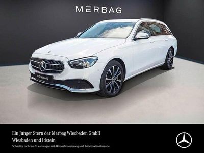 Polarweiß Gebraucht 2022 Mercedes E300 Avantgarde Kombi | 28.880 € (Guter Preis)