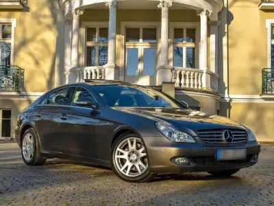 Używany Mercedes CLS350 292 KM (214 kW) 2007 Brązowy Sedan/Limuzyna