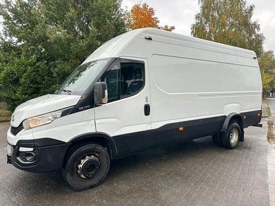 Weiß Gebraucht 2015 Iveco Daily Van / Kleinbus | 20.500 €