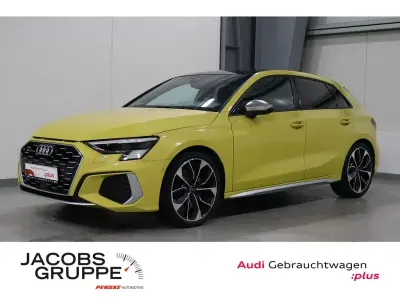 Gebraucht Audi S3 Ambiente 228 PS (167 kW) 2023 Gelb Limousine