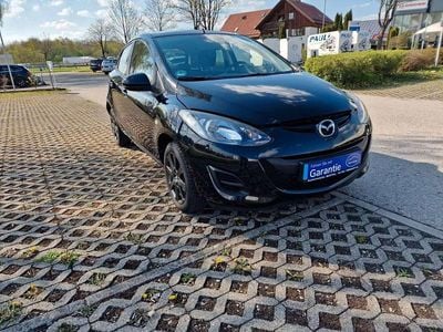 Usado Mazda 2 75 HP (55 kW) 2014 Preto Citadino