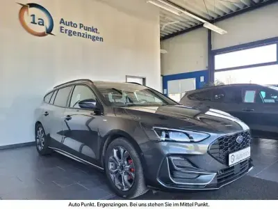 Gebraucht Ford Focus ST-Line X 155 PS (114 kW) 2024 Grau Limousine