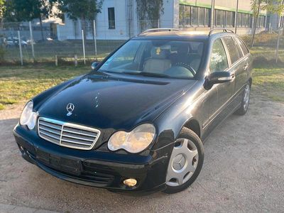 Mercedes C200