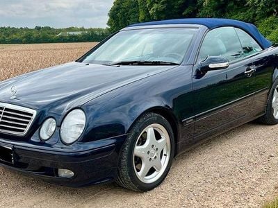 Second-hand Mercedes CLK230 Elegance 197 CP (144 kW) 2001 Albastru Cabrio
