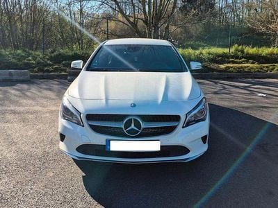 Usata Mercedes CLA250 Shooting Brake 211 CV (155 kW) 2017 Bianco Station wagon