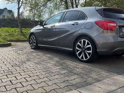 Mercedes A200