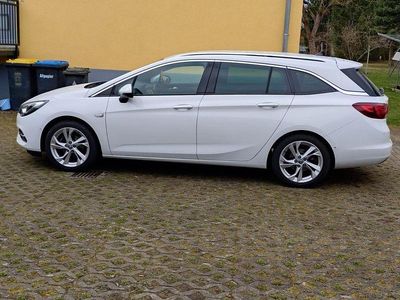 Gebraucht Opel Astra Elegance 145 PS (106 kW) 2019 Weiß Kombi