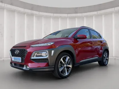 Gebraucht Hyundai Kona Premium 120 PS (88 kW) 2021 Rot metallic SUV