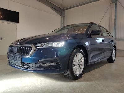 gebraucht Skoda Octavia Combi 1.5 e-TEC 150 PS Ambition Autom...