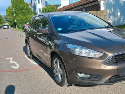 Używany Ford Focus 125 KM (91 kW) 2017 Brązowy Kombi