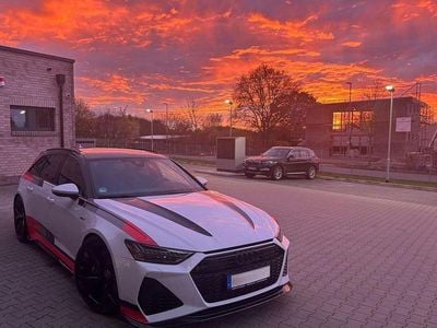 Gebraucht Audi RS6 Sport 721 PS (530 kW) 2023 Gletscherweiß Kombi