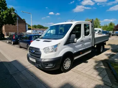 Gebraucht Ford Transit Trend 131 PS (96 kW) 2022 Frozen white Van