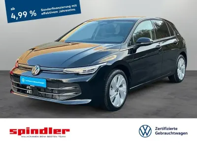 Używany VW Golf VIII 150 KM (110 kW) 2025 Czarny Sedan/Limuzyna