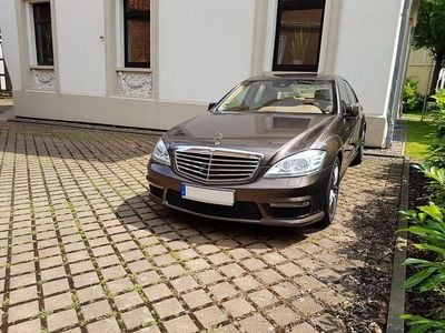 Usata Mercedes S63 AMG AMG 571 CV (419 kW) 2012 Marrone Berlina