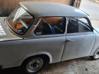 Weiß Gebraucht 1968 Trabant 601 Kleinwagen | 5.950 €