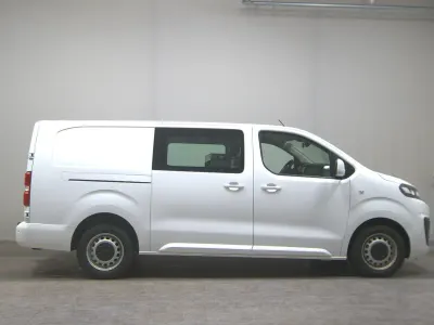 Używany Citroën Jumpy 179 KM (131 kW) 2021 Biały Minivan