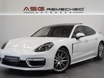Porsche Panamera 4