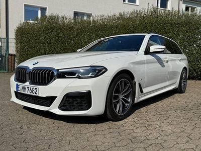 Gebraucht BMW 520 Performance 190 PS (139 kW) 2022 Weiß Kombi