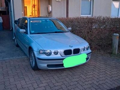 Second-hand BMW 316 116 CP (85 kW) 2003 Argintiu Berlinǎ