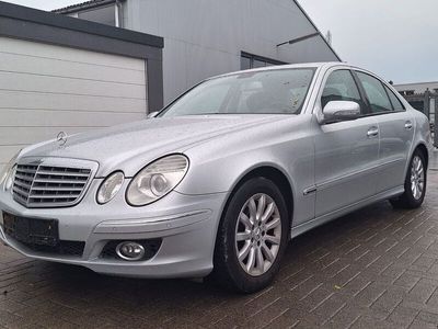 Mercedes E200