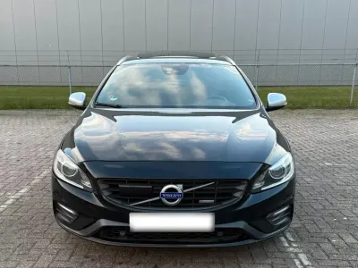 Brugt Volvo V60 R-Design 283 HK (208 kW) 2014 Sort Stationcar