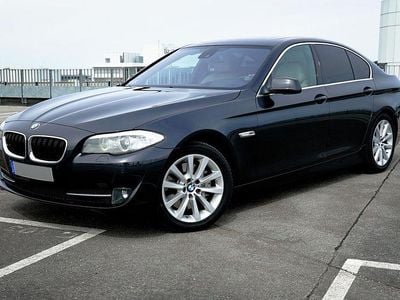 Gebraucht BMW 528 Performance 258 PS (189 kW) 2010 Grau Limousine