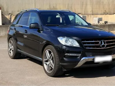 Gebraucht Mercedes ML350 258 PS (189 kW) 2012 Schwarz SUV