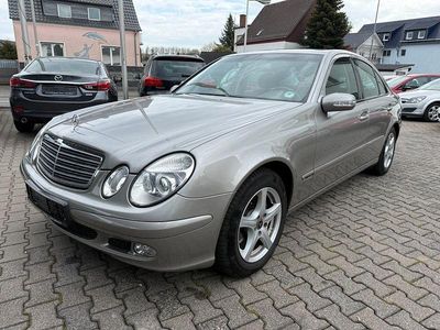 Gebraucht Mercedes E200 163 PS (119 kW) 2004 Cubanitsilber (metallic) Limousine