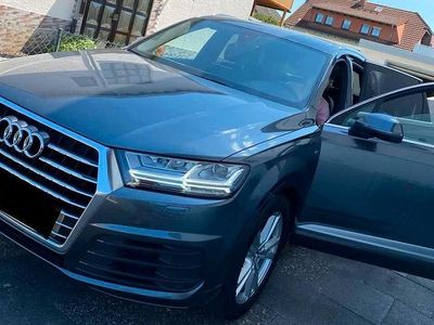 Second-hand Audi Q7 218 CP (160 kW) 2016 Gri SUV
